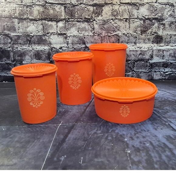 Vintage 1970's Set of 4 Orange Tupperware Servalier Nesting Flower - Picture 1 of 8